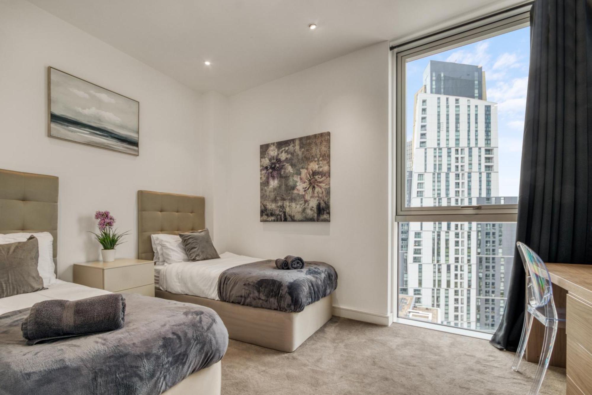 Stunning 360º View Luxurious Penthouse Appartement Londen Buitenkant foto