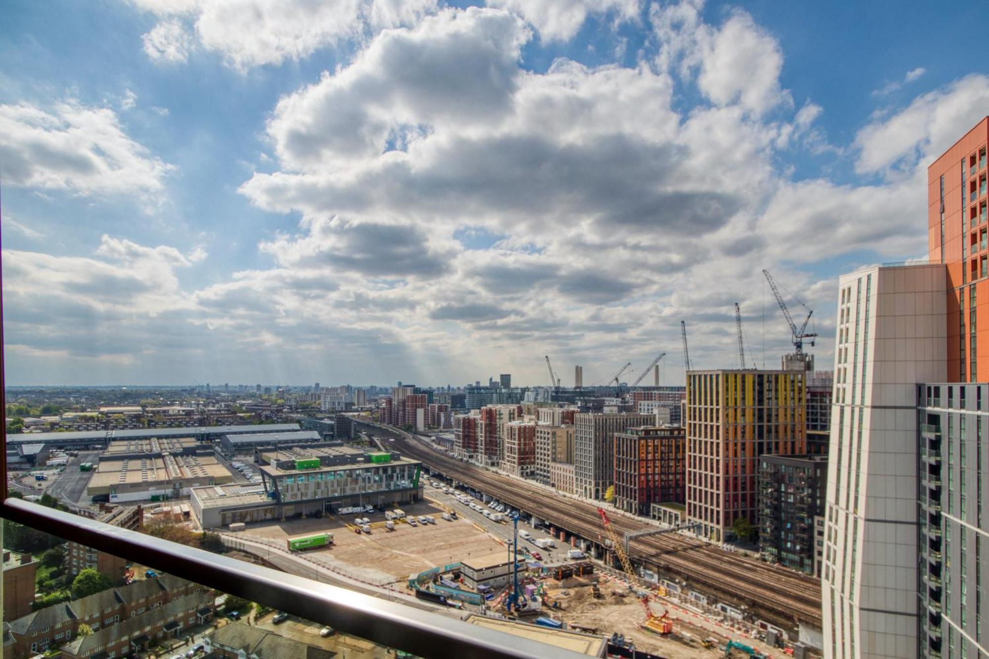 Stunning 360º View Luxurious Penthouse Appartement Londen Buitenkant foto